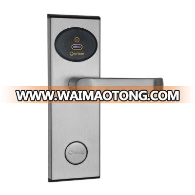 Hotel top security card lock with handhold unit